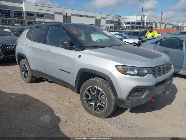 2024 JEEP COMPASS TRAILHAWK 4X4