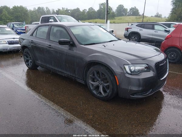 2020 CHRYSLER 300 TOURING — I1