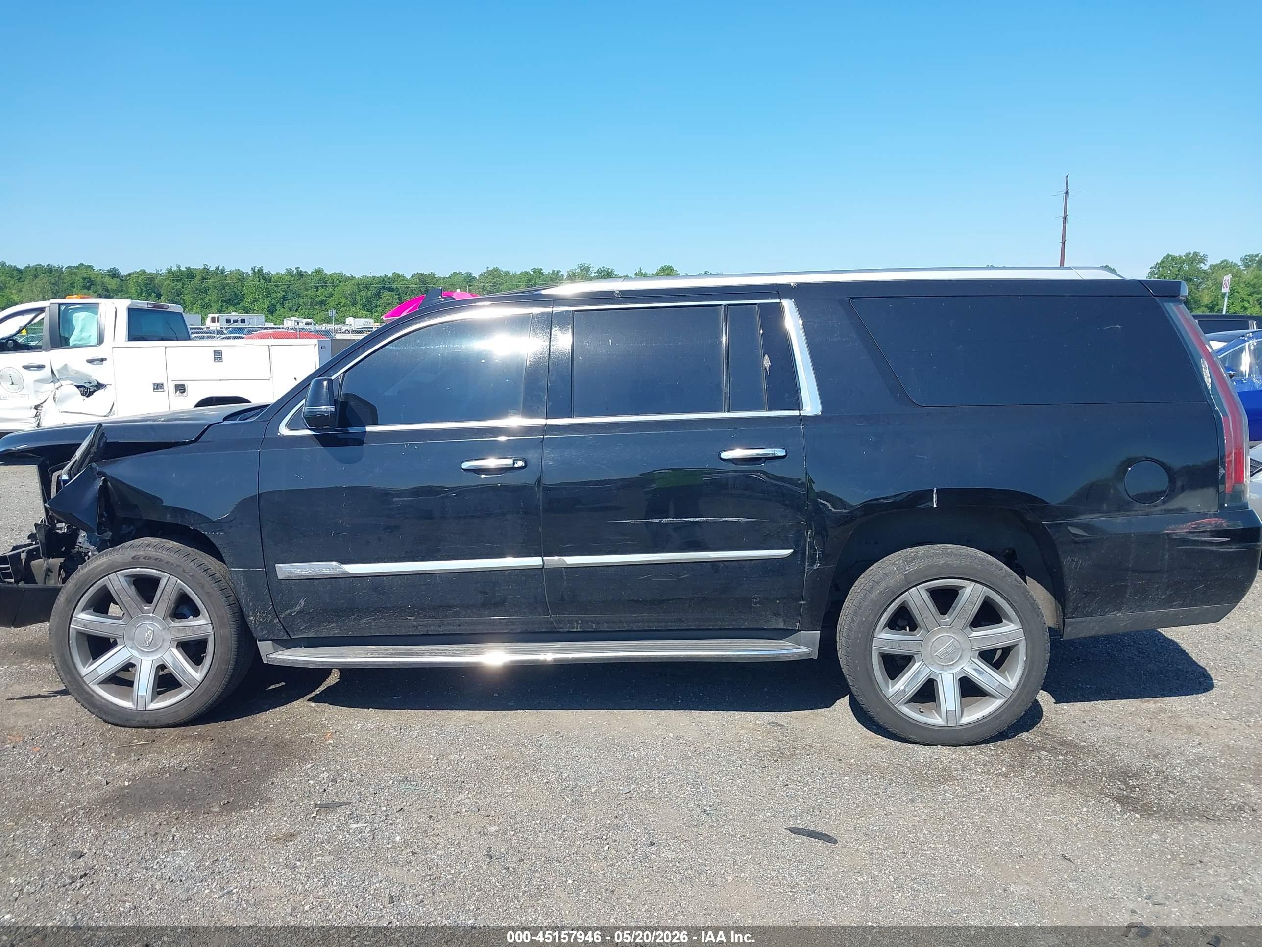 2016 CADILLAC ESCALADE ESV LUXURY COLLECTION