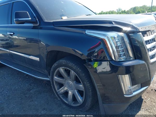 2016 CADILLAC ESCALADE ESV LUXURY COLLECTION