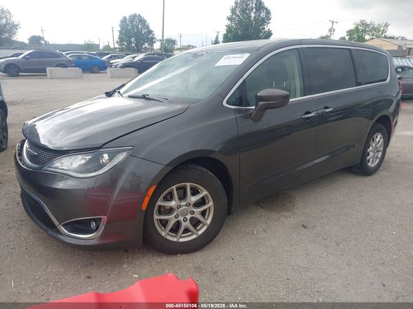 2020 CHRYSLER PACIFICA TOURING