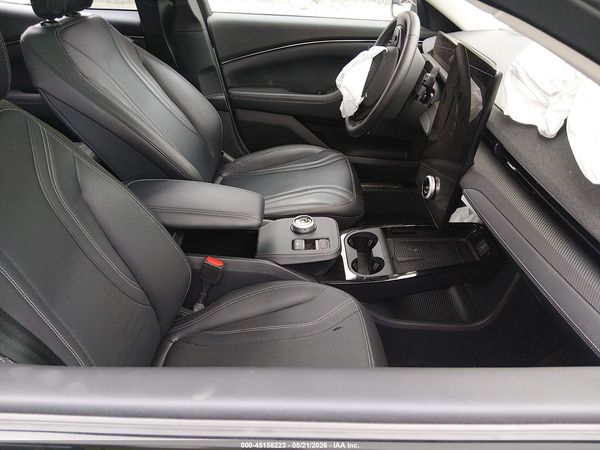 2022 FORD MUSTANG MACH-E PREMIUM