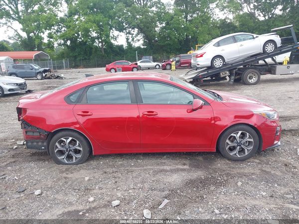 2019 KIA FORTE LXS