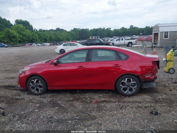 2019 KIA FORTE LXS
