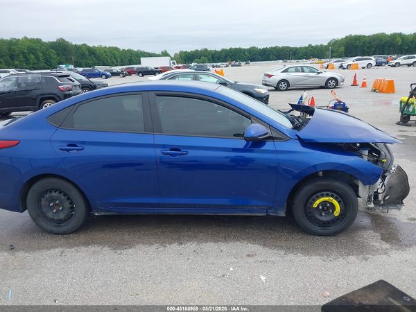 2022 HYUNDAI ACCENT SE