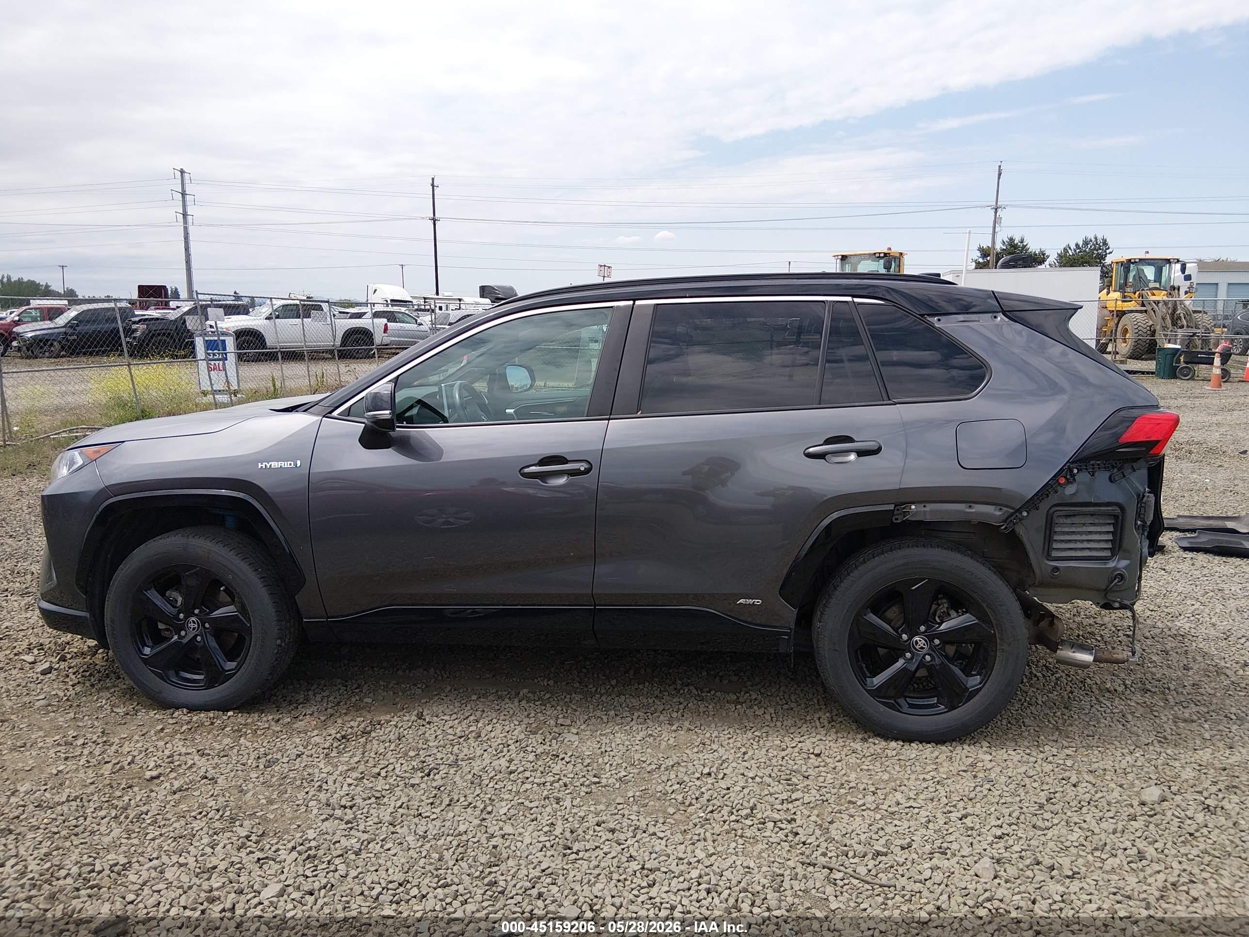 2021 TOYOTA RAV4 HYBRID XSE
