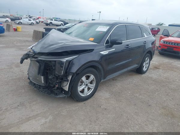 2025 KIA SORENTO LX