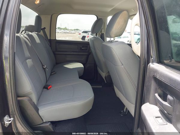2018 RAM 1500 EXPRESS  4X4 5'7 BOX