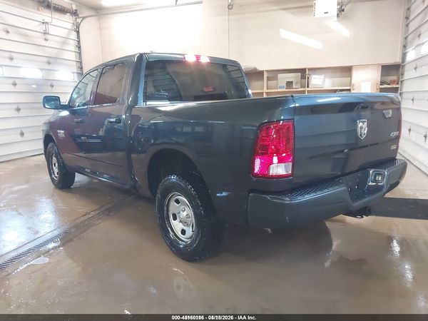 2019 RAM 1500 CLASSIC TRADESMAN  4X4 5'7 BOX