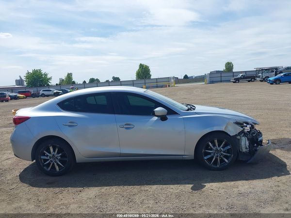 2018 MAZDA MAZDA3 TOURING
