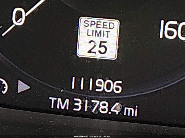 2020 VOLVO XC40 T5 MOMENTUM