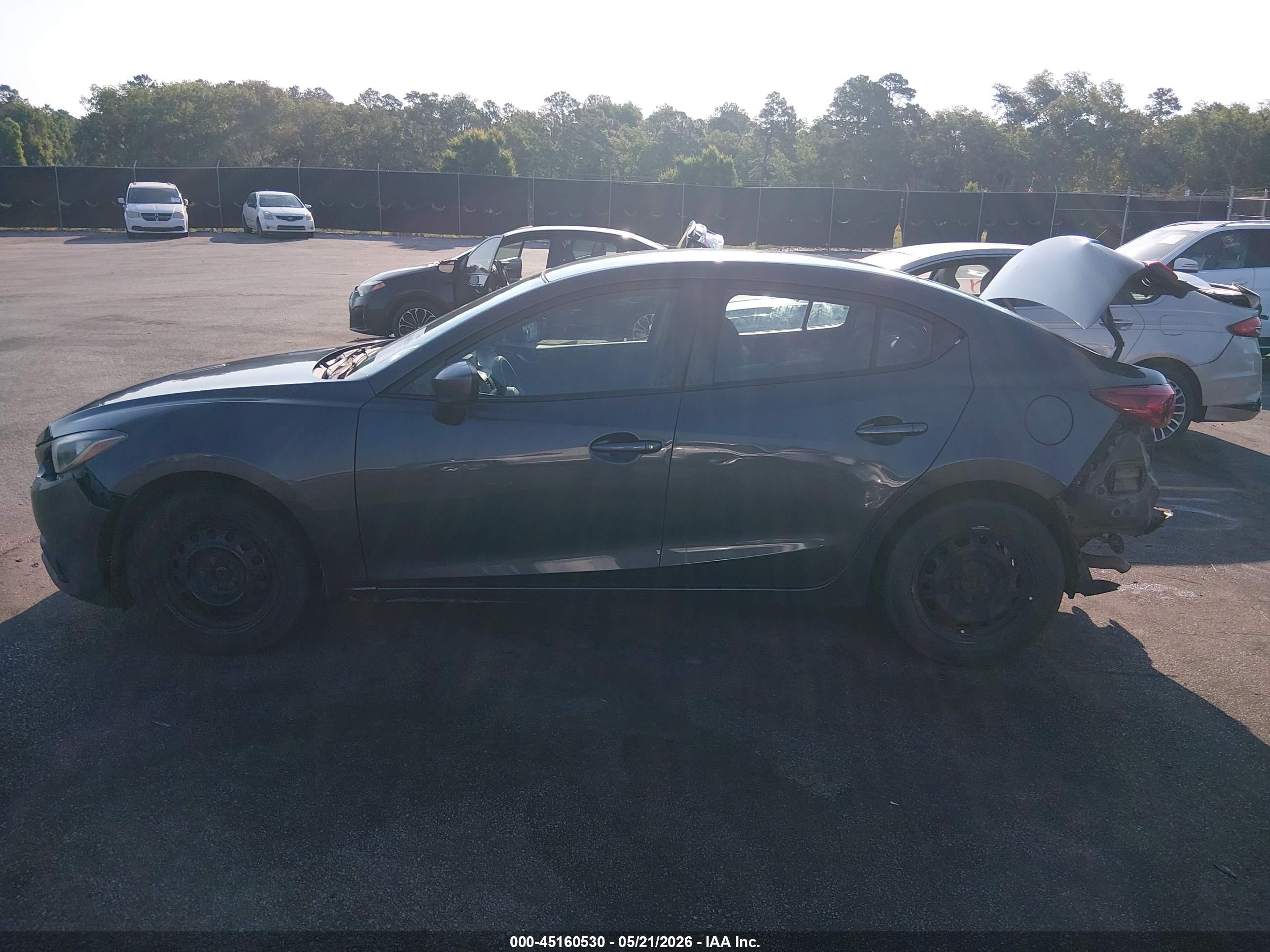 2016 MAZDA MAZDA3 I SPORT
