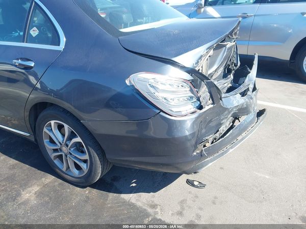 2015 MERCEDES-BENZ C 300 4MATIC