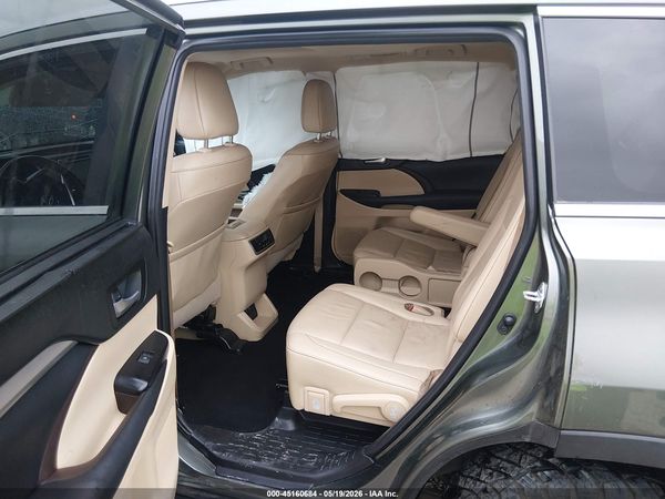 2019 TOYOTA HIGHLANDER XLE