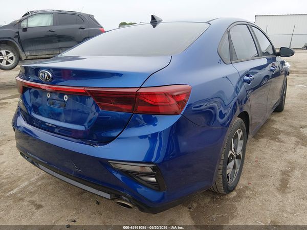 2019 KIA FORTE LXS