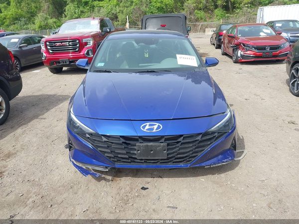 2022 HYUNDAI ELANTRA SEL