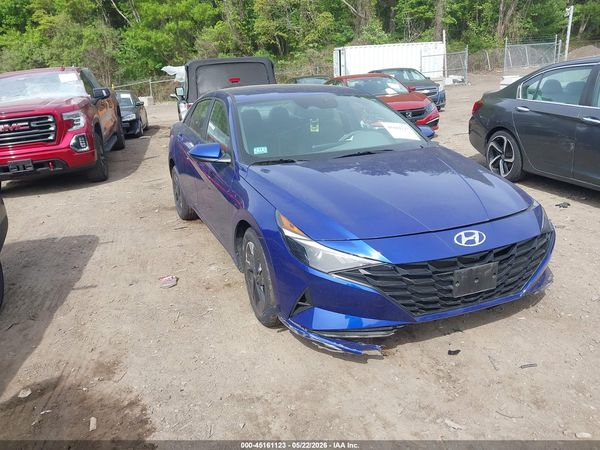 2022 HYUNDAI ELANTRA SEL