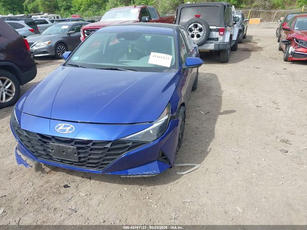 2022 HYUNDAI ELANTRA SEL