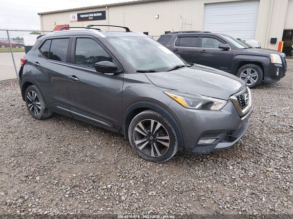 2019 NISSAN KICKS SR — I1
