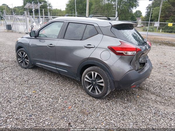 2019 NISSAN KICKS SR — I3