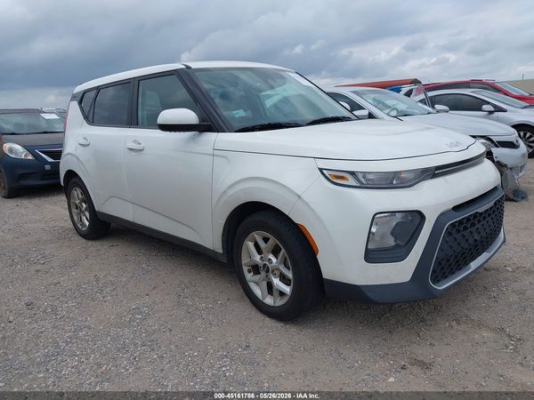 2022 KIA SOUL LX