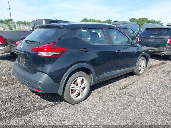 2018 NISSAN KICKS S — I4