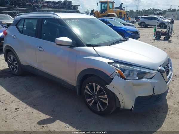 2020 NISSAN KICKS SV XTRONIC CVT