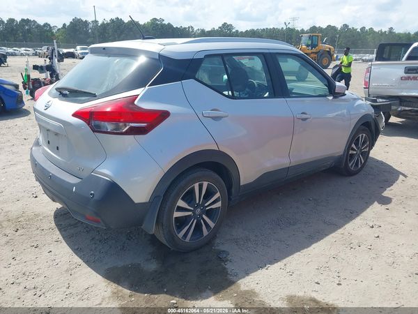 2020 NISSAN KICKS SV XTRONIC CVT