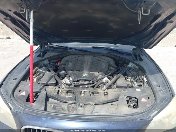 2013 BMW 750LI