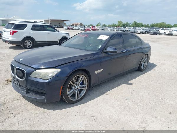 2013 BMW 750LI