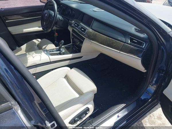 2013 BMW 750LI