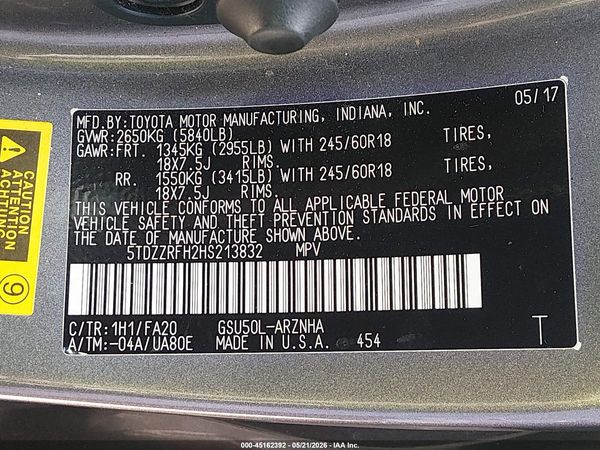 2017 TOYOTA HIGHLANDER LE PLUS