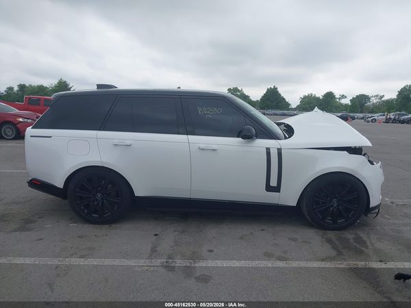 2025 LAND ROVER RANGE ROVER P550E SE