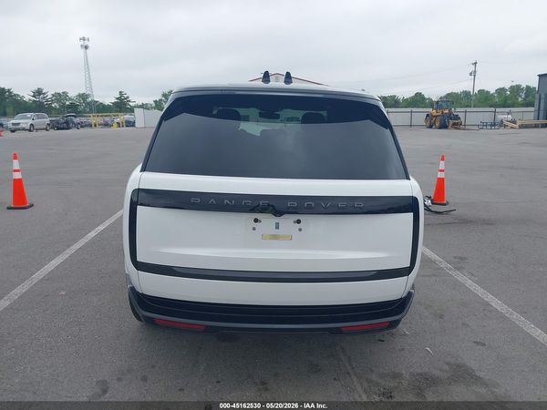 2025 LAND ROVER RANGE ROVER P550E SE