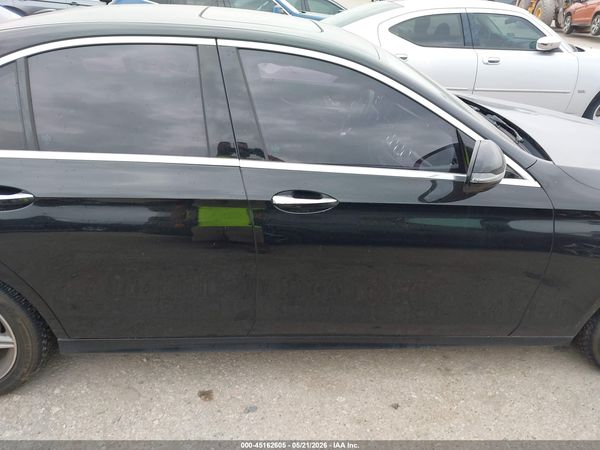 2017 MERCEDES-BENZ E 300 E300