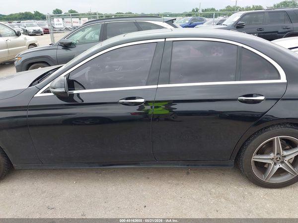 2017 MERCEDES-BENZ E 300