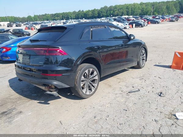 2025 AUDI Q8