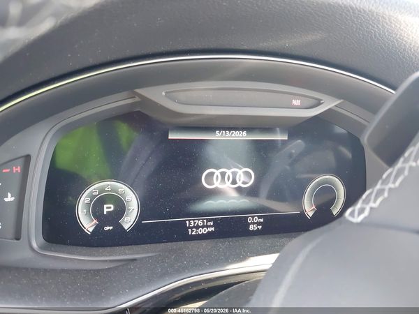 2025 AUDI Q8