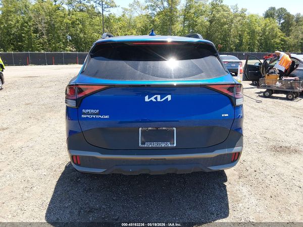 2023 KIA SPORTAGE X-LINE