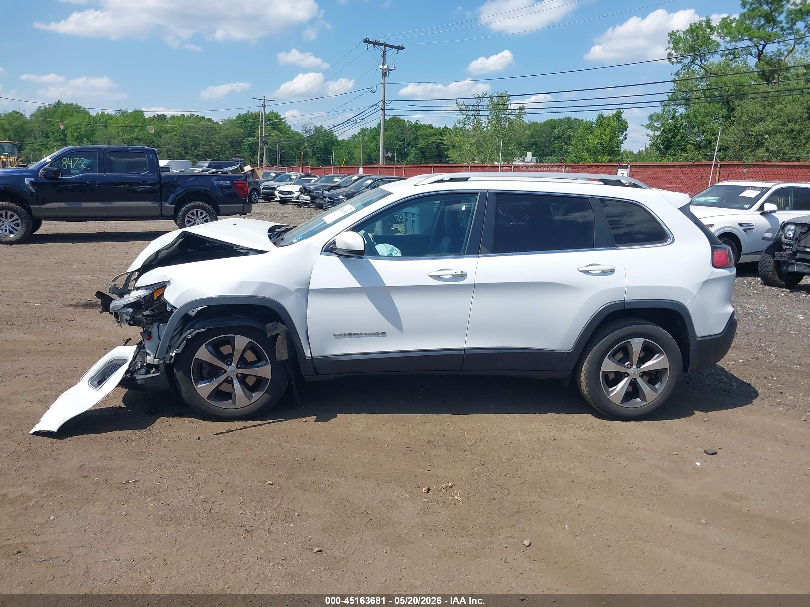 2019 JEEP CHEROKEE LIMITED 4X4