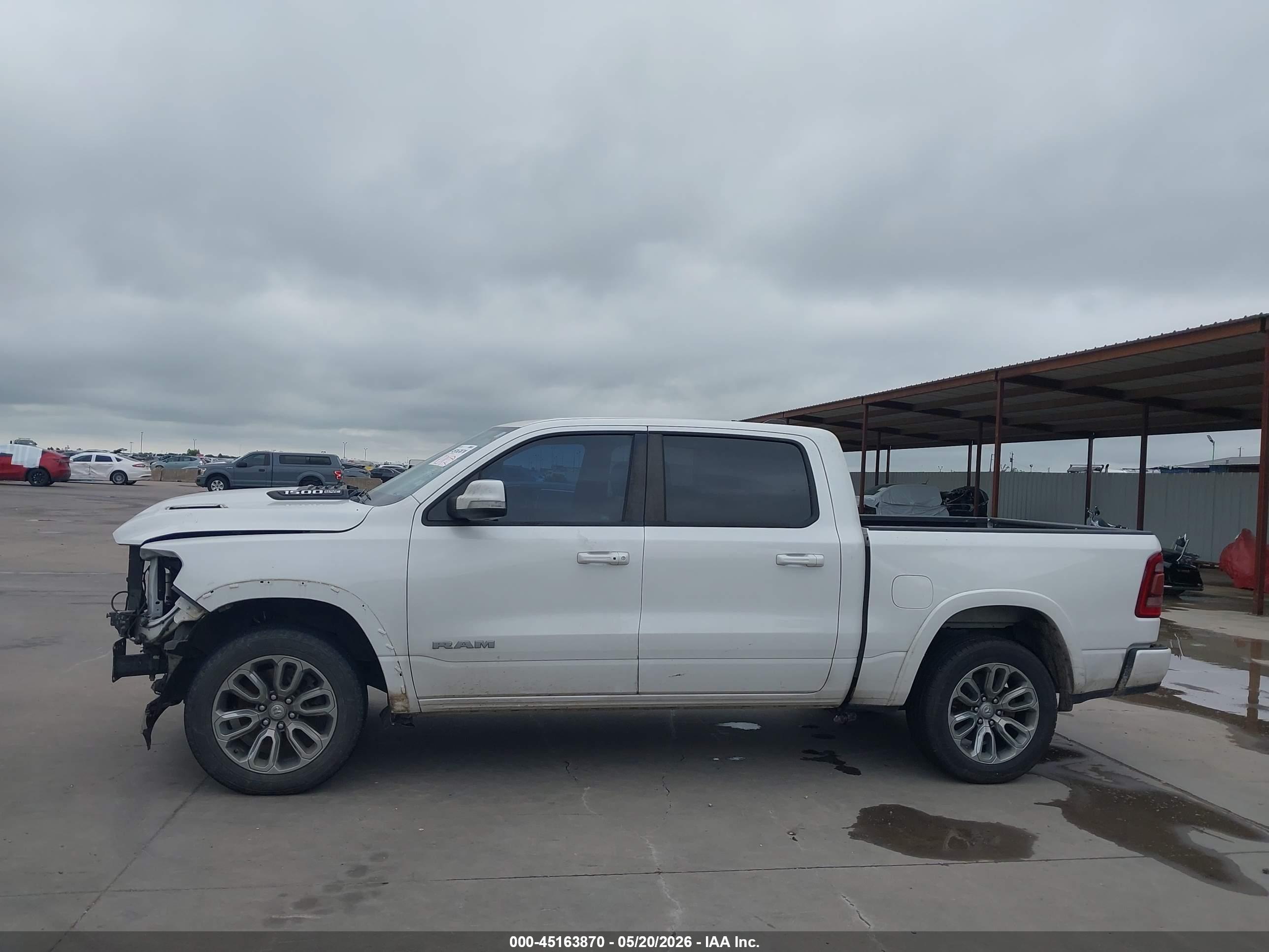 2019 RAM 1500 LARAMIE  4X2 5'7 BOX