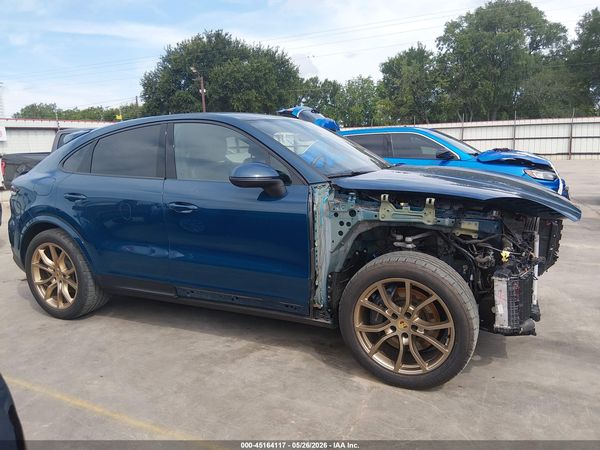2024 PORSCHE CAYENNE COUPE