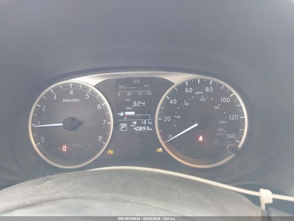 2024 NISSAN KICKS S XTRONIC CVT — I7