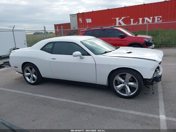 2013 DODGE CHALLENGER SXT PLUS