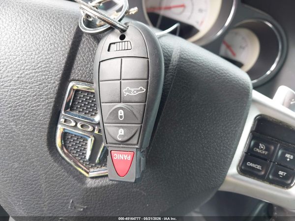 2013 DODGE CHALLENGER SXT PLUS