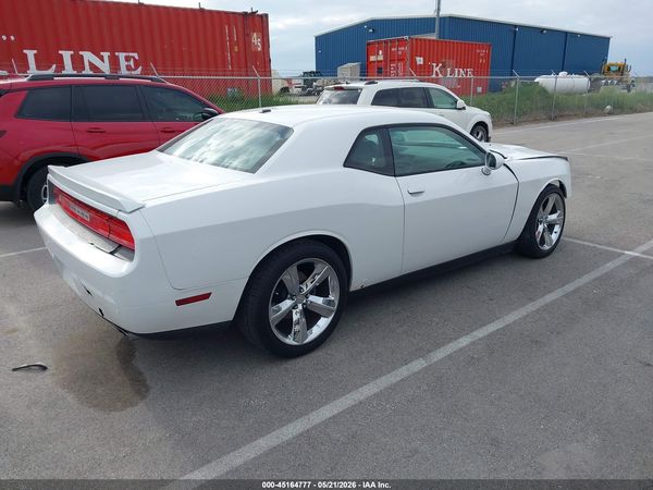 2013 DODGE CHALLENGER SXT PLUS