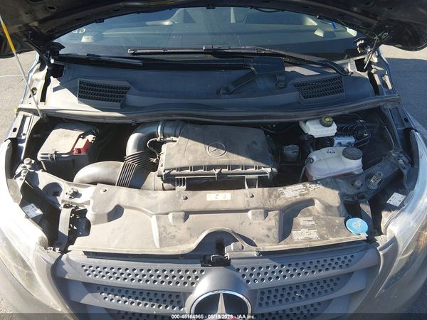 2018 MERCEDES-BENZ METRIS