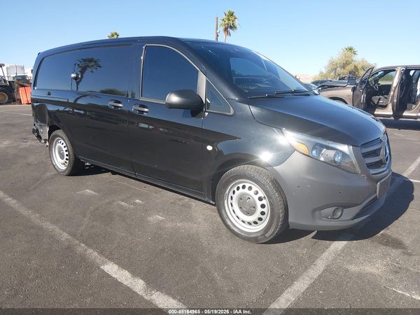 2018 MERCEDES-BENZ METRIS