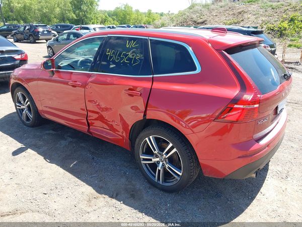 2021 VOLVO XC60 T5 MOMENTUM
