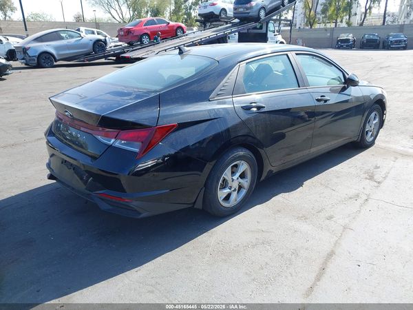 2023 HYUNDAI ELANTRA SE